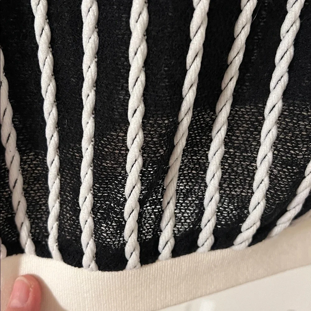 English Factory Women’s Cropped Knit Top Black/white cabled stripes Size Small